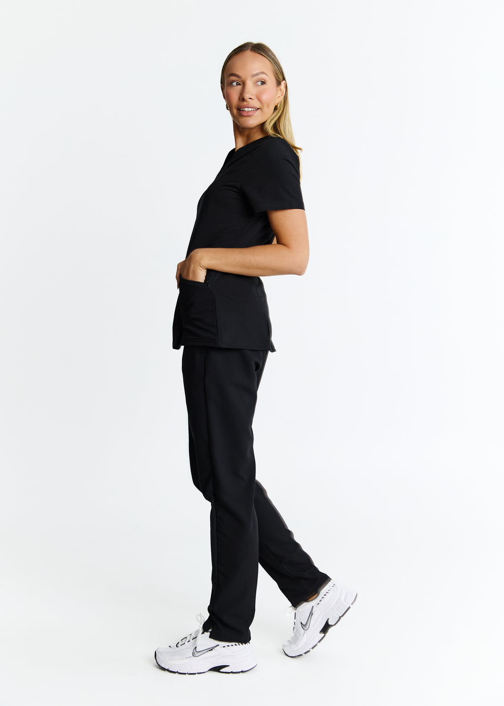 Luna - Slim Fit Scrub Top