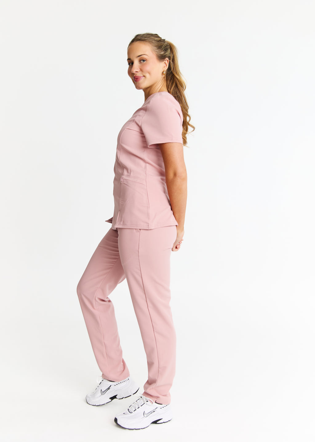 Luna - Slim Fit Scrub Top
