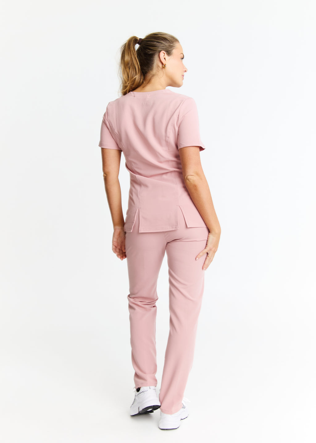 Luna - Slim Fit Scrub Top