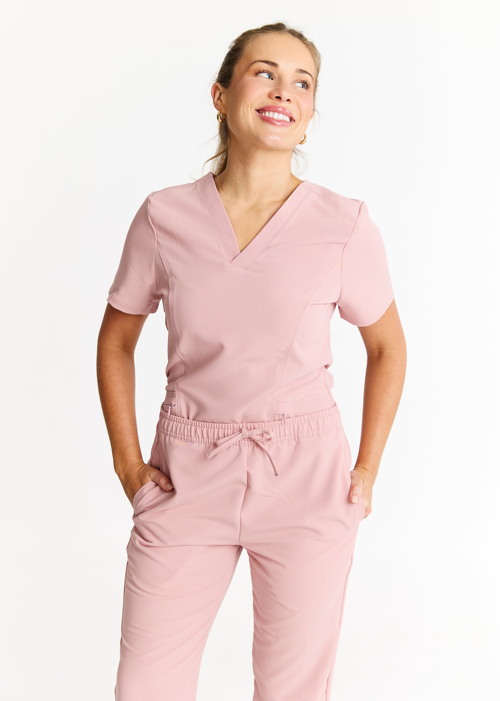 Venus - Slim Straight Leg Pant