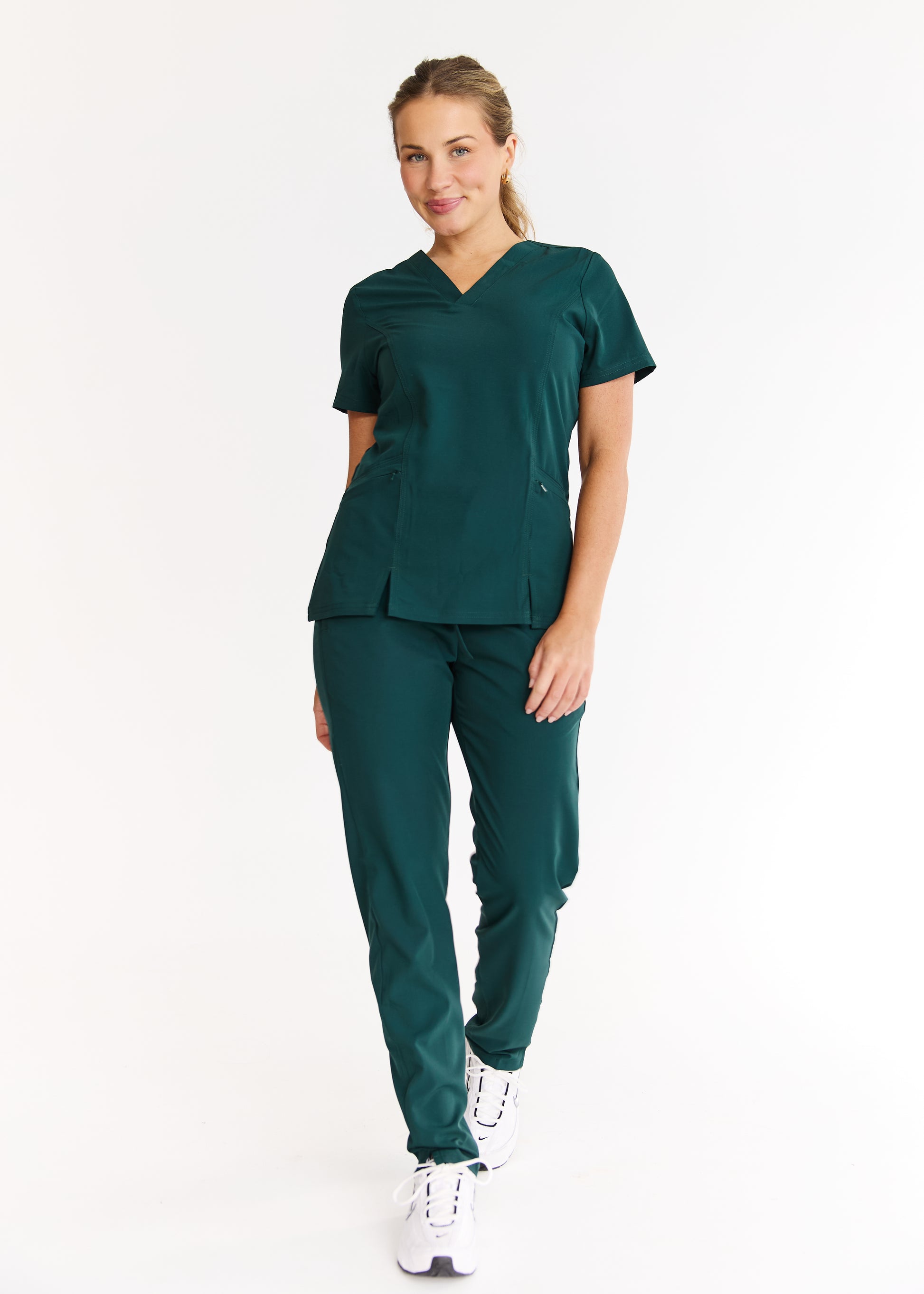 Luna Scrub Top – Stay Dry. Stay Stylish.