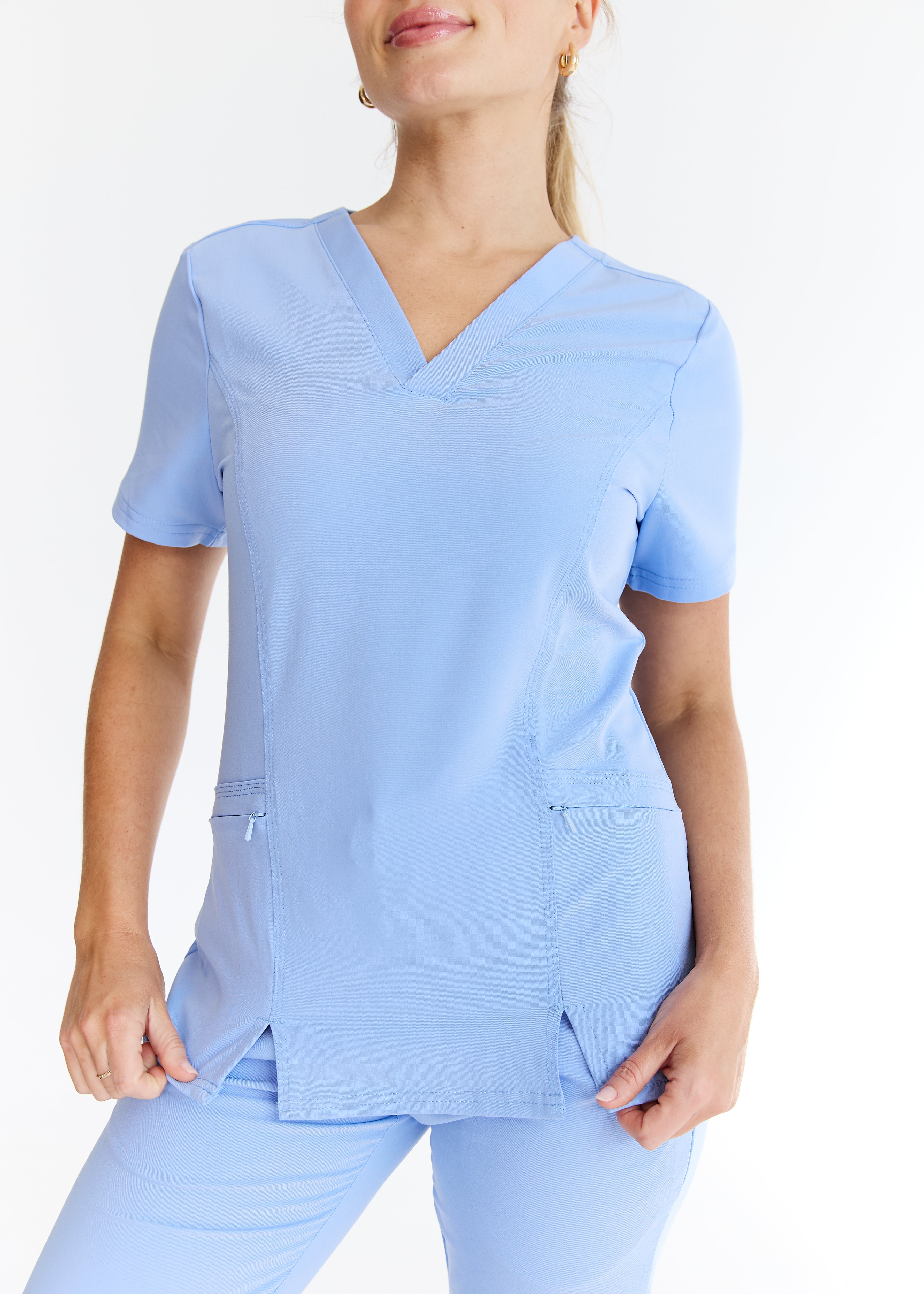 Luna - Slim Fit Scrub Top