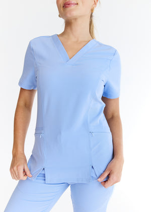 Luna - Slim Fit Scrub Top