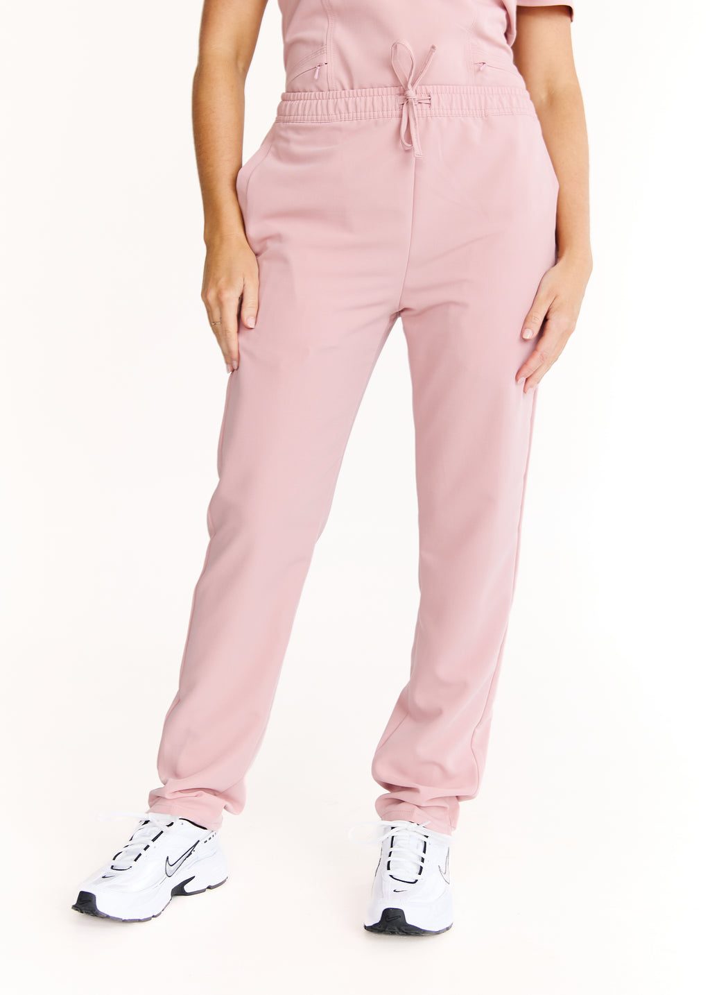 Venus - Slim Straight Leg Pant