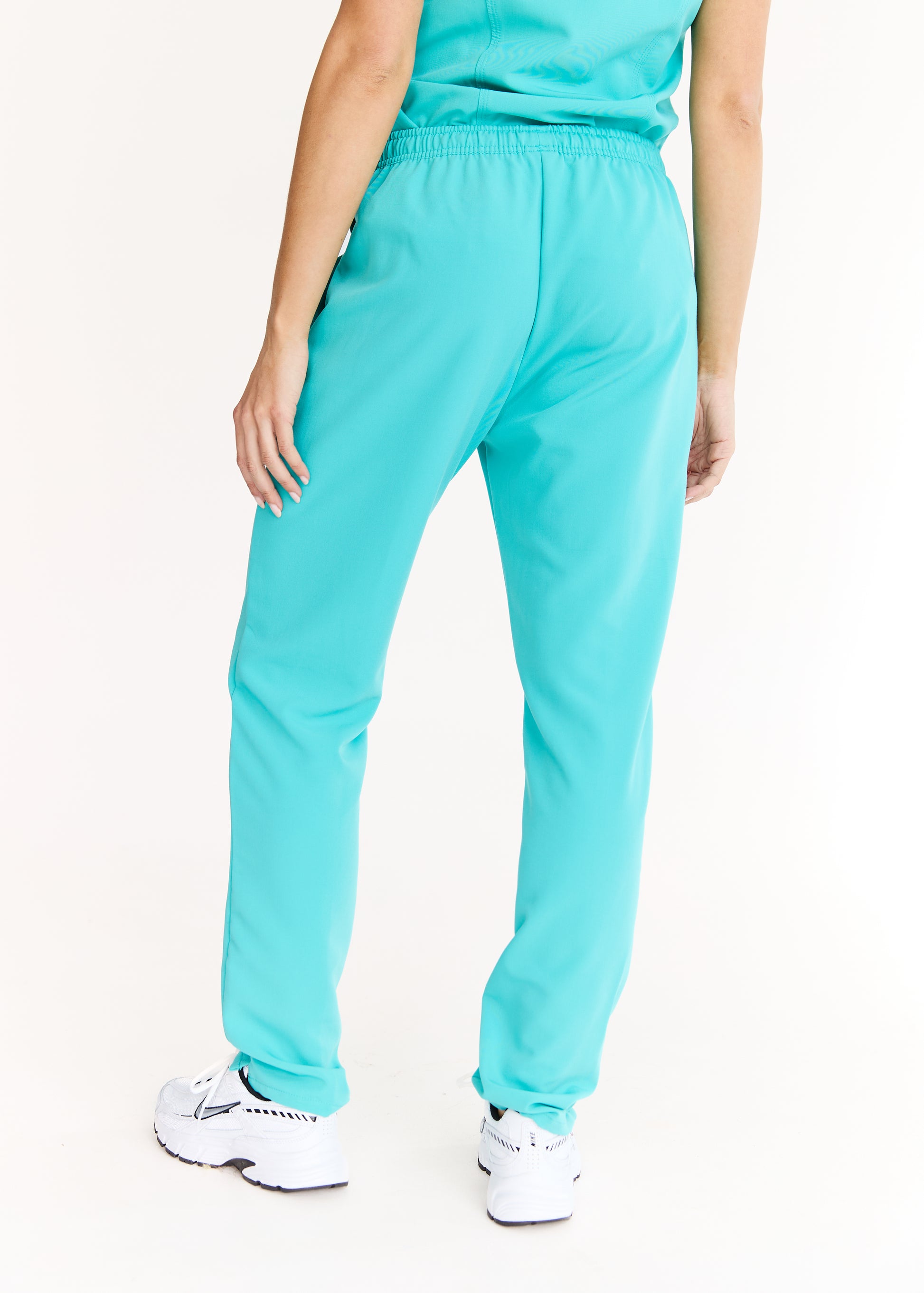 Venus - Slim Straight Leg Pant